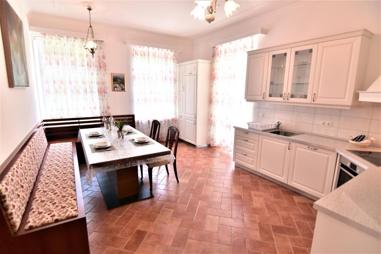 Vila Kljuce Apartments Блед Экстерьер фото