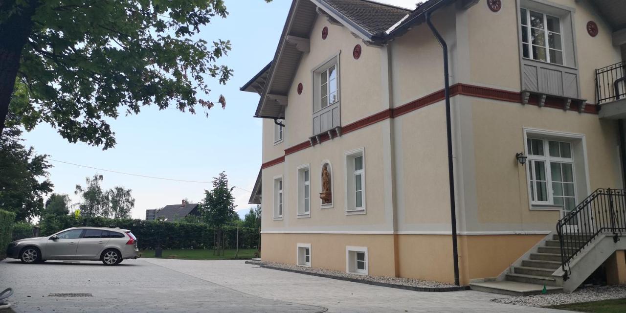Vila Kljuce Apartments Блед Экстерьер фото
